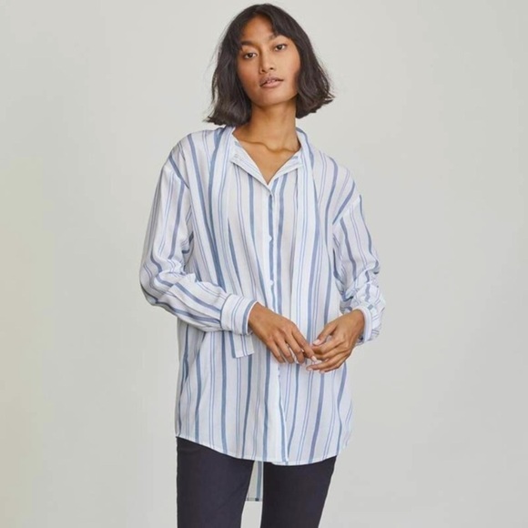 Elizabeth and James White Blue Striped Shirt - Picture 1 of 5
